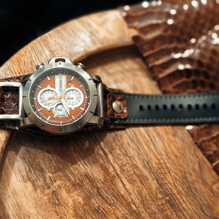 Autres projets maroquinerie sur-mesure 'Bracelet de montre avec peau de serpent'